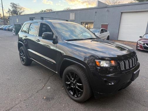 2018 Jeep Grand Cherokee Altitude