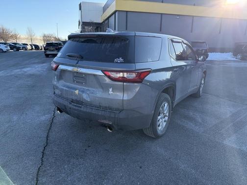 2018 Chevrolet Traverse LS