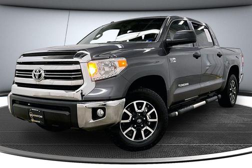Magnetic Gray Metallic 2016 Toyota Tundra SR5