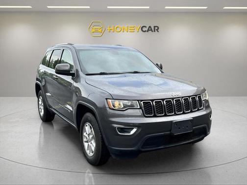 2020 Jeep Grand Cherokee Laredo