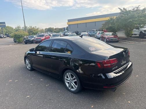 2017 Volkswagen Jetta 1.8T SEL