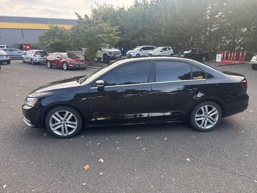2017 Volkswagen Jetta 1.8T SEL