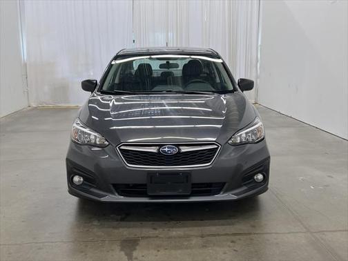 2019 Subaru Impreza 2.0i