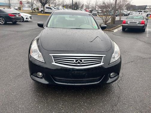 2011 INFINITI G25x Base