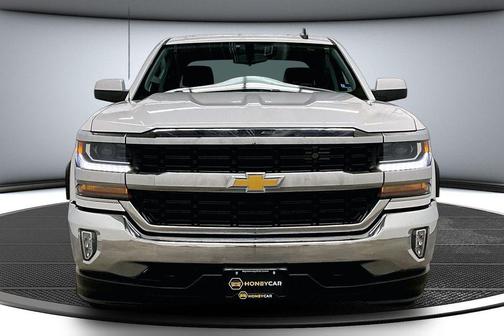 Summit White 2018 Chevrolet Silverado 1500 1LT
