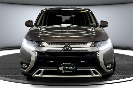 2020 Mitsubishi Outlander SE