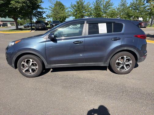 Pacific Blue 2021 Kia Sportage LX