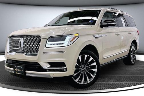 Ivory Pearl 2018 Lincoln Navigator Select