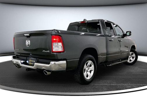 Granite Crystal Metallic Clearcoat 2019 RAM 1500 Big Horn