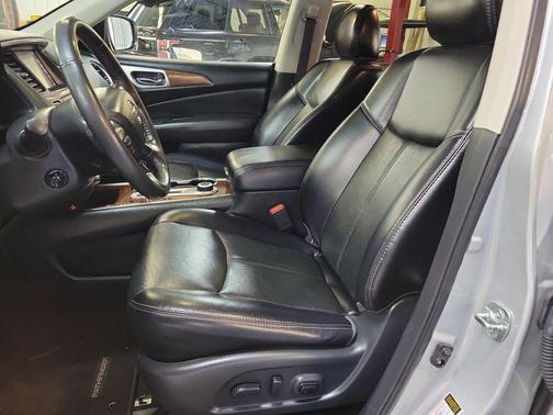 2020 Nissan Pathfinder Platinum 4WD