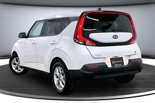Snow White Pearl 2021 Kia Soul S