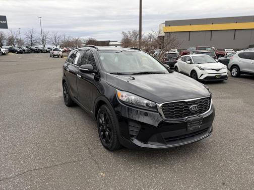 2019 Kia Sorento S