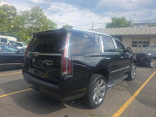 2019 Cadillac Escalade Luxury