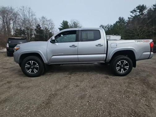 2019 Toyota Tacoma V6