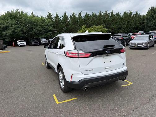 Oxford White 2020 Ford Edge SEL