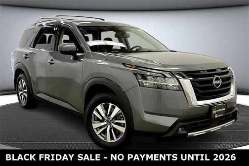 2022 Nissan Pathfinder SL 4WD