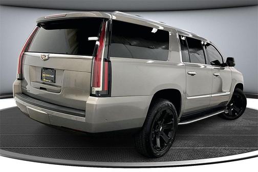 2019 Cadillac Escalade ESV Luxury