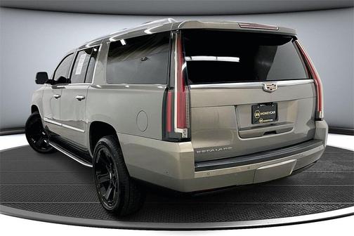 2019 Cadillac Escalade ESV Luxury