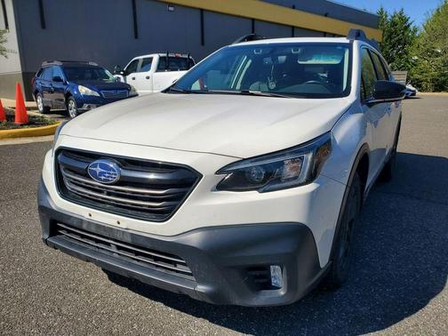 Crystal White Pearl 2021 Subaru Outback Onyx Edition XT