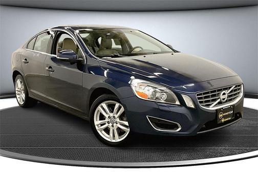 2013 Volvo S60 T5 Platinum