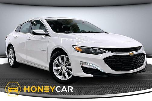 Summit White 2023 Chevrolet Malibu FWD 1LT
