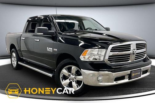 Brilliant Black Crystal Pearlcoat 2018 RAM 1500 Big Horn