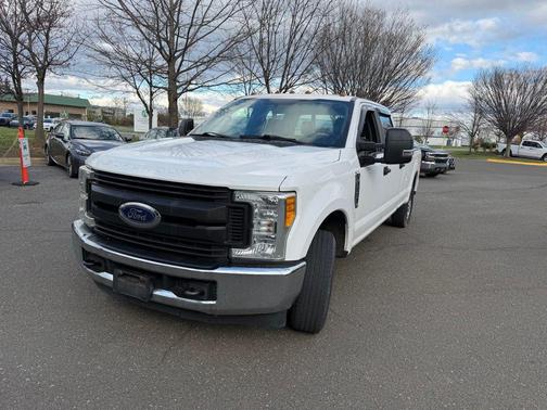 Oxford White 2017 Ford F-250 XL
