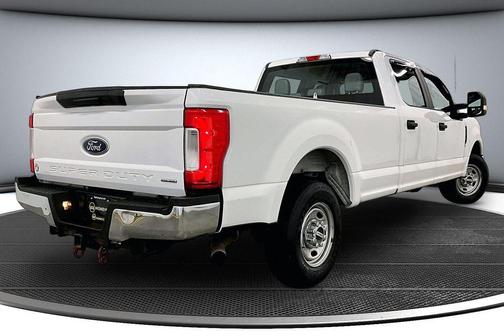 Oxford White 2017 Ford F-250 XL