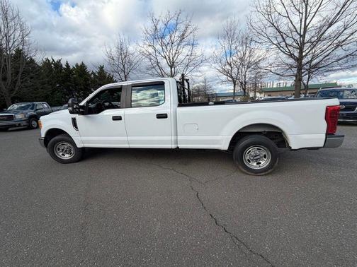 Oxford White 2017 Ford F-250 XL