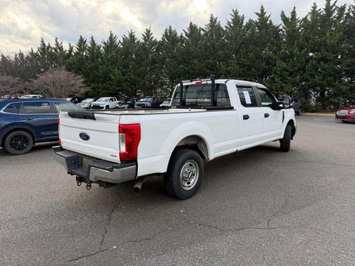 Oxford White 2017 Ford F-250 XL