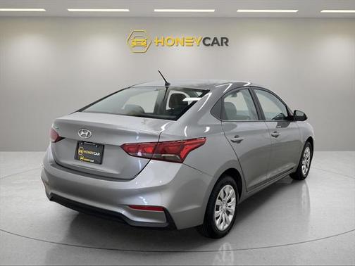 2021 Hyundai Accent SE