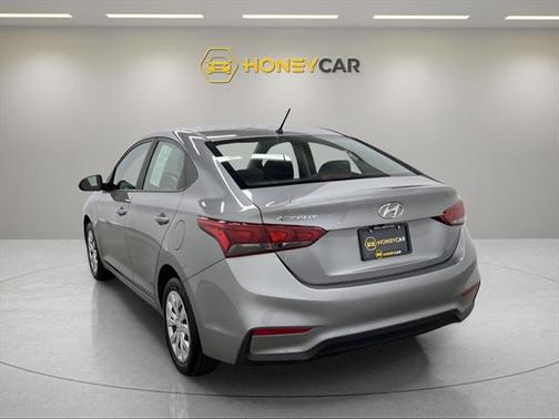 2021 Hyundai Accent SE