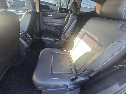 2023 Volkswagen Atlas 3.6L SEL