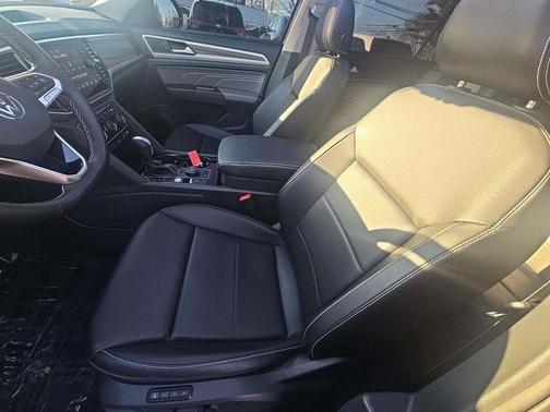 2023 Volkswagen Atlas 3.6L SEL