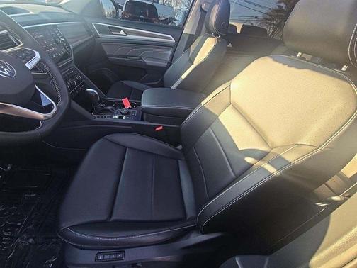 2023 Volkswagen Atlas 3.6L SEL