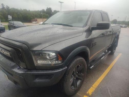 2022 RAM 1500 Classic Warlock Quad Cab 4x4 6'4' Box