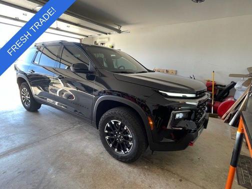 Mosaic Black Metallic 2025 Chevrolet Traverse AWD Z71