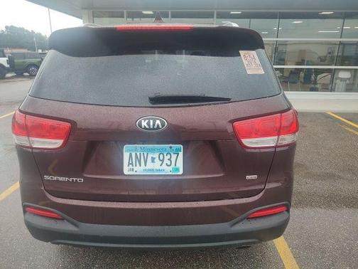 2018 Kia Sorento LX