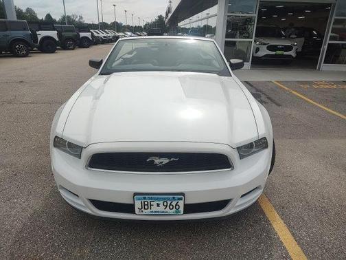 2014 Ford Mustang V6