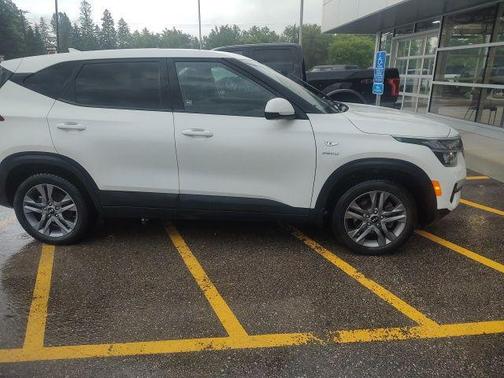 2021 Kia Seltos LX
