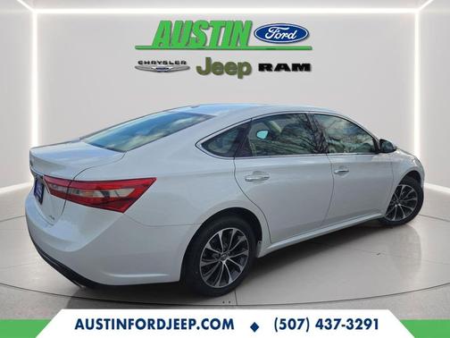 2018 Toyota Avalon XLE Plus