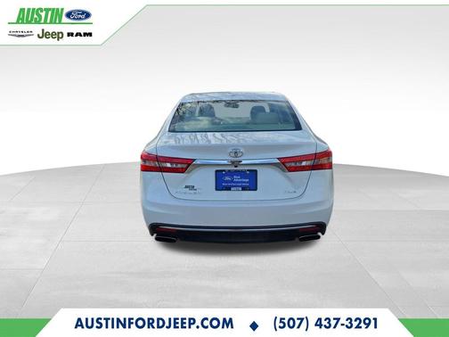 2018 Toyota Avalon XLE Plus