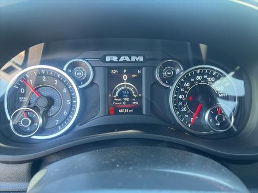 2021 RAM 2500 Tradesman Crew Cab 4x4 6'4' Box