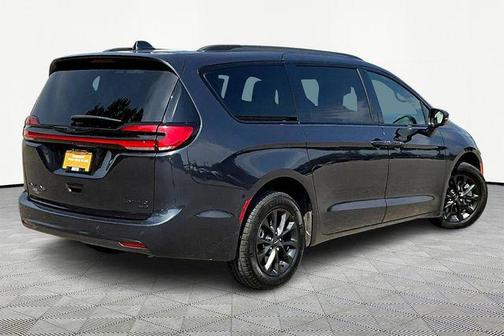 2021 Chrysler Pacifica Limited