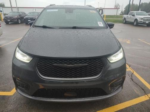 2021 Chrysler Pacifica Limited