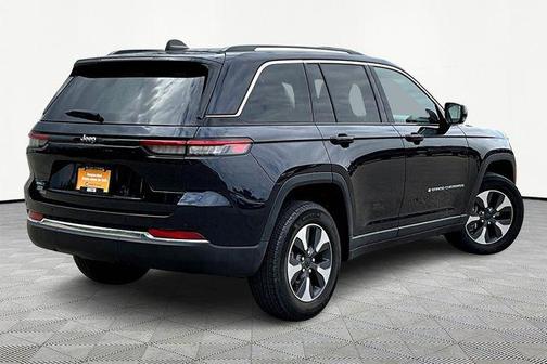 2022 Jeep Grand Cherokee 4xe Base