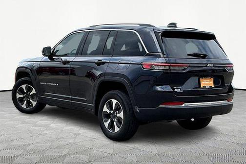 2022 Jeep Grand Cherokee 4xe Base