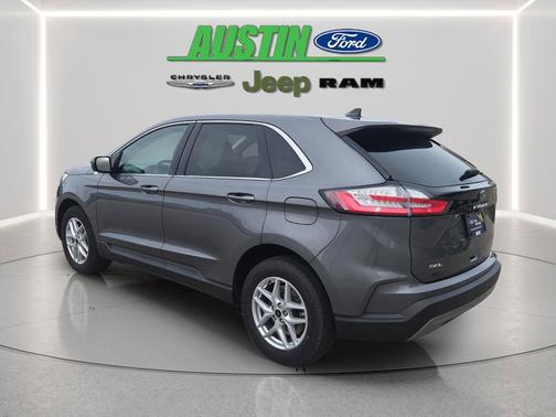 Carbonized Gray Metallic 2024 Ford Edge SEL