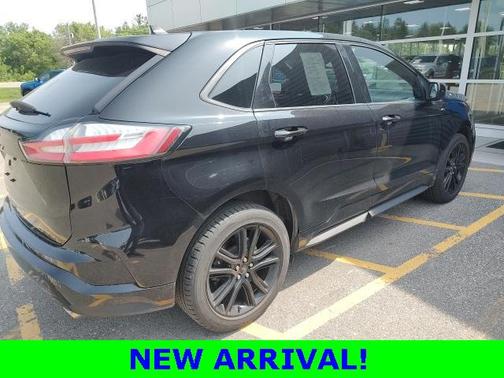 2021 Ford Edge ST Line