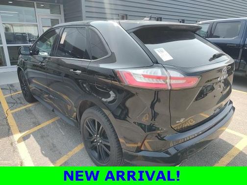 2021 Ford Edge ST Line